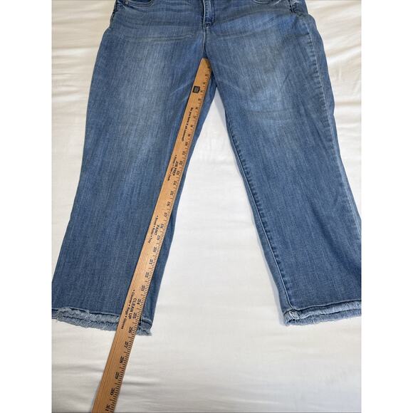 Democracy Ab Solution Straight Jean Medium Wash Button Stretch 18W Raw Hem EUC - Picture 8 of 11